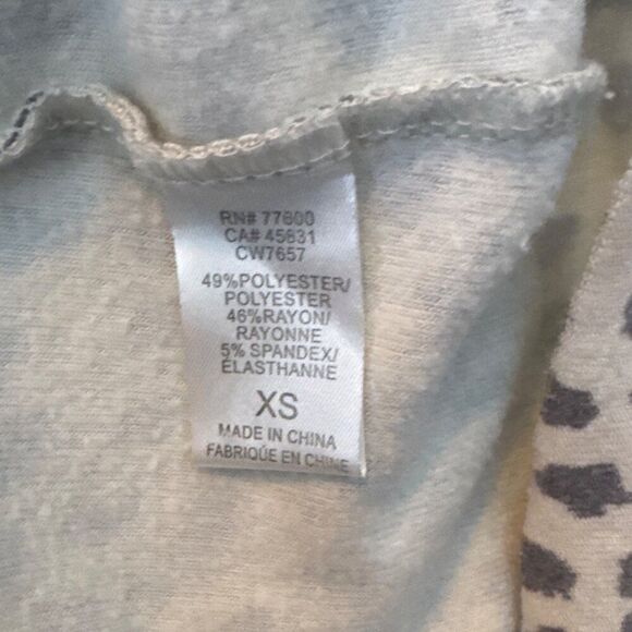 Chaser Womens Leopard Print Long Sleeve Top XS - Picture 4 of 5